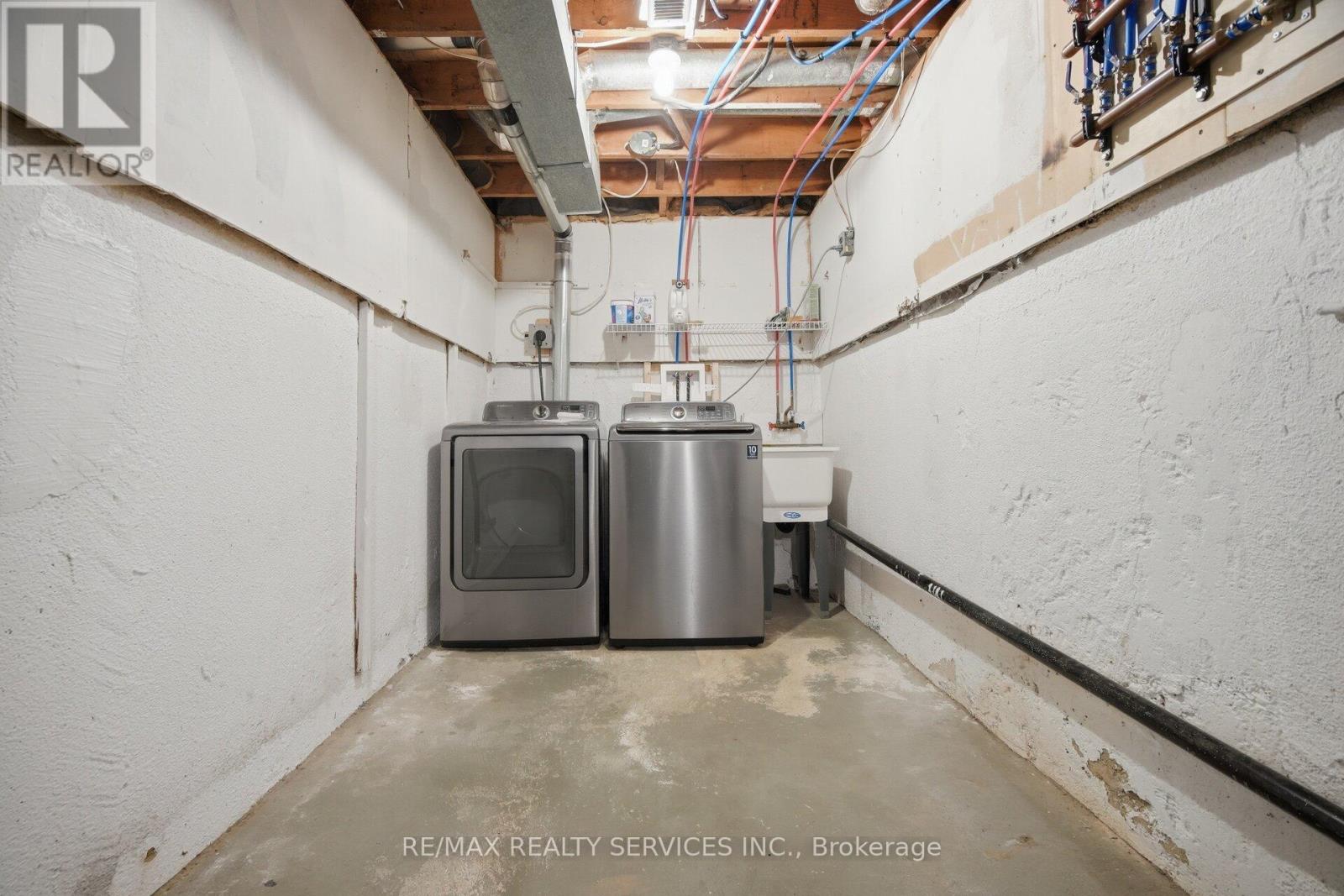 27 - 27 Dawson Crescent, Brampton, Ontario  L6V 3M5 - Photo 36 - W12956846