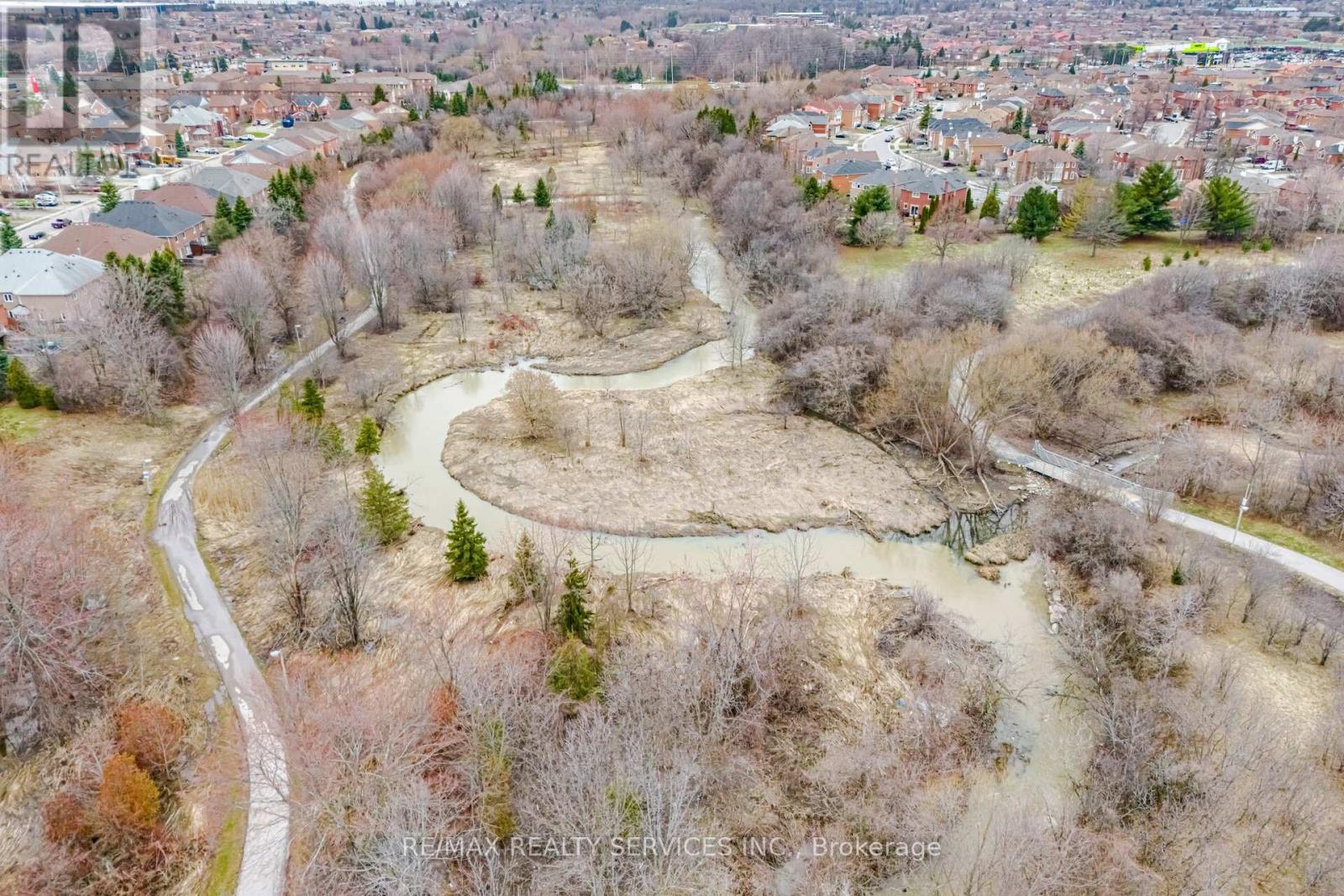 27 - 27 Dawson Crescent, Brampton, Ontario  L6V 3M5 - Photo 47 - W12956846