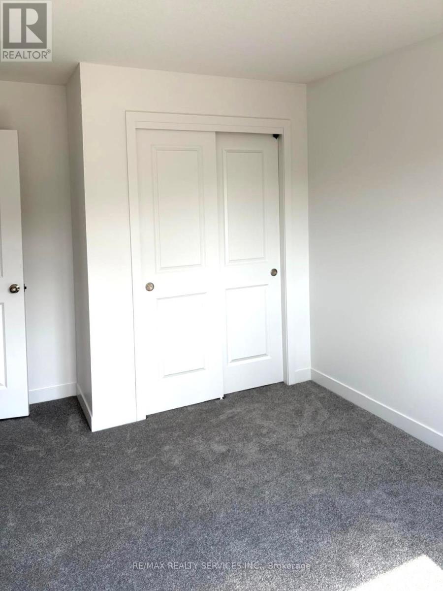 7 Pin Oak Common, Cambridge, Ontario  N1S 0G3 - Photo 16 - X12956808