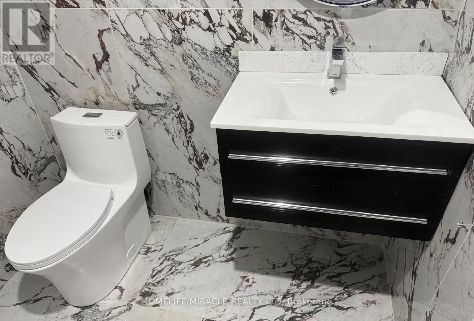 69 Southworth Street N, Welland, Ontario  L3B 1Y3 - Photo 33 - X12956860