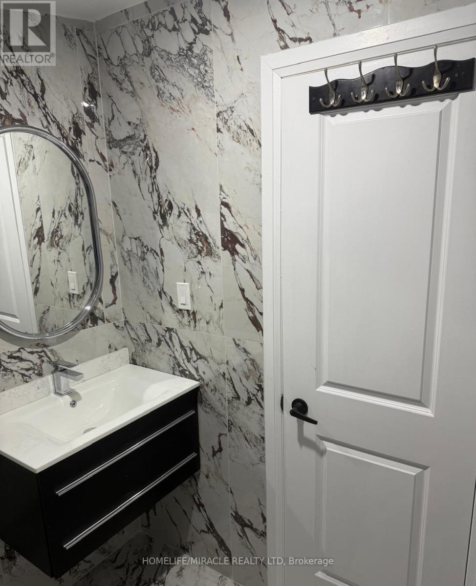 69 Southworth Street N, Welland, Ontario  L3B 1Y3 - Photo 34 - X12956860