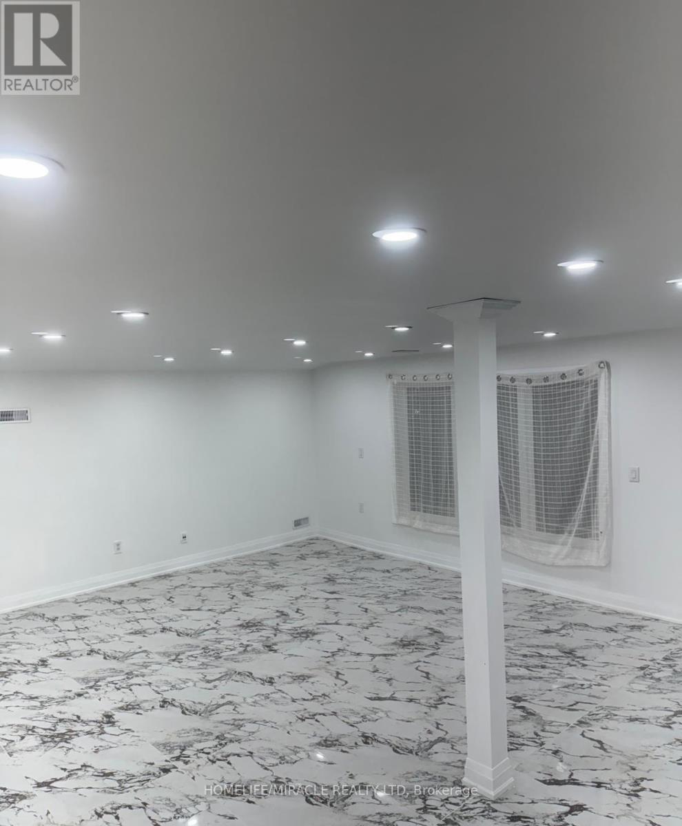 69 Southworth Street N, Welland, Ontario  L3B 1Y3 - Photo 6 - X12956860