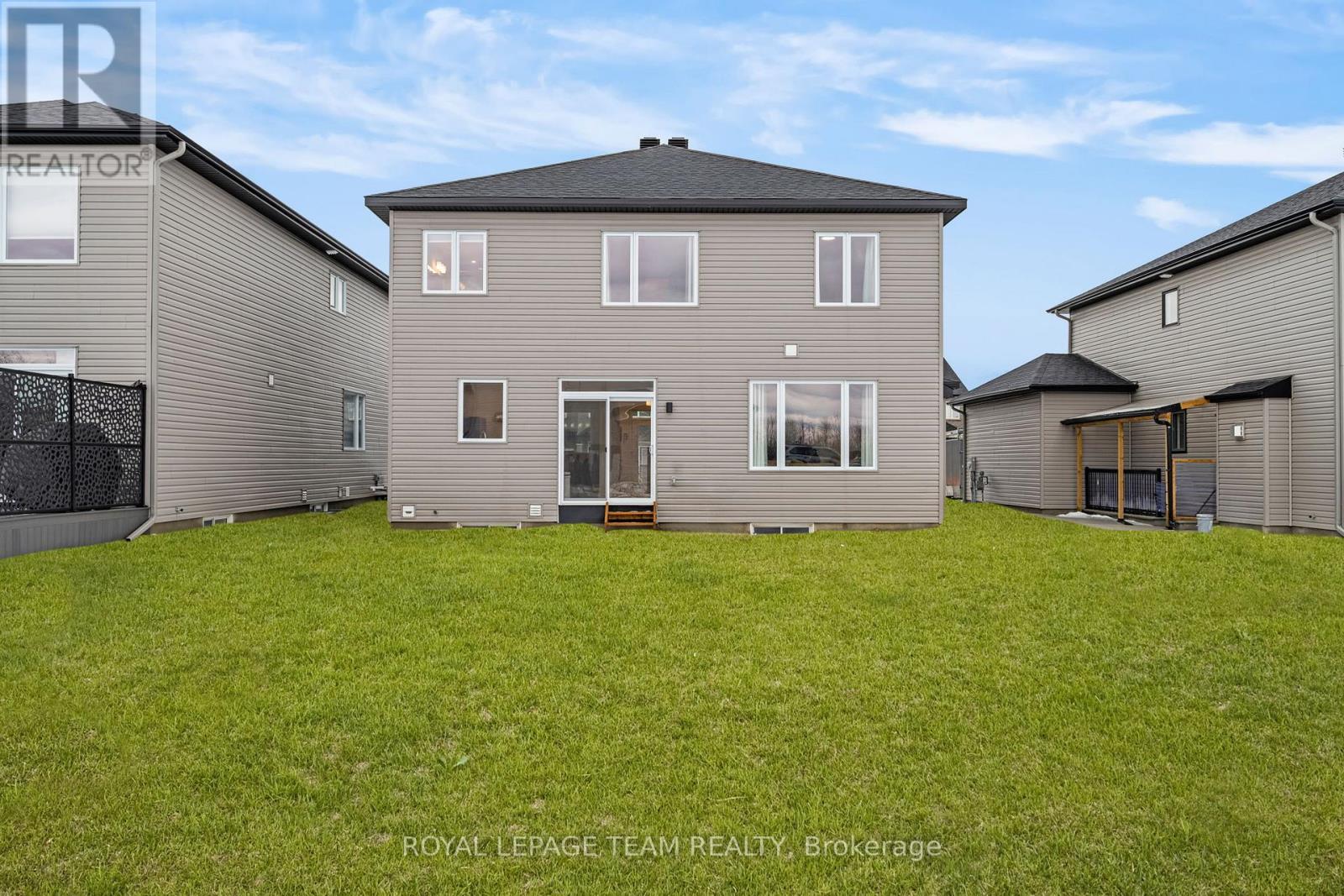 437 Fleet Canuck Private, Ottawa, Ontario  K0A 1L0 - Photo 38 - X12894840