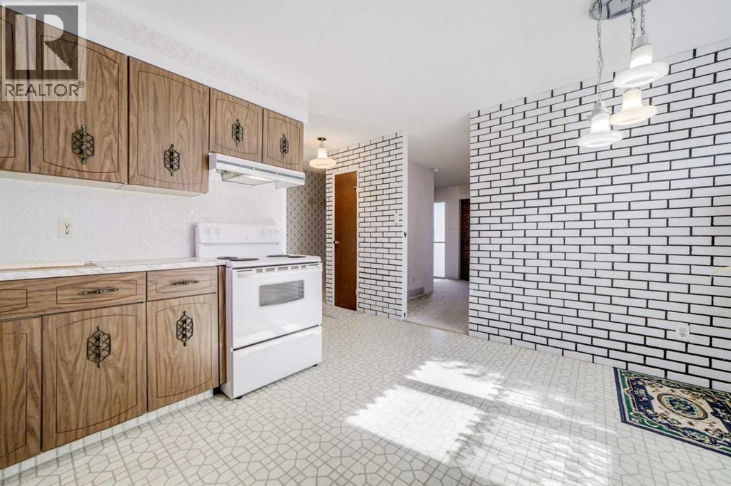 948 Main Street, Pincher Creek, Alberta T0K 1W0 - Photo 20 - A2293801