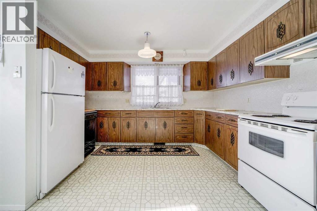 948 Main Street, Pincher Creek, Alberta T0K 1W0 - Photo 17 - A2293801