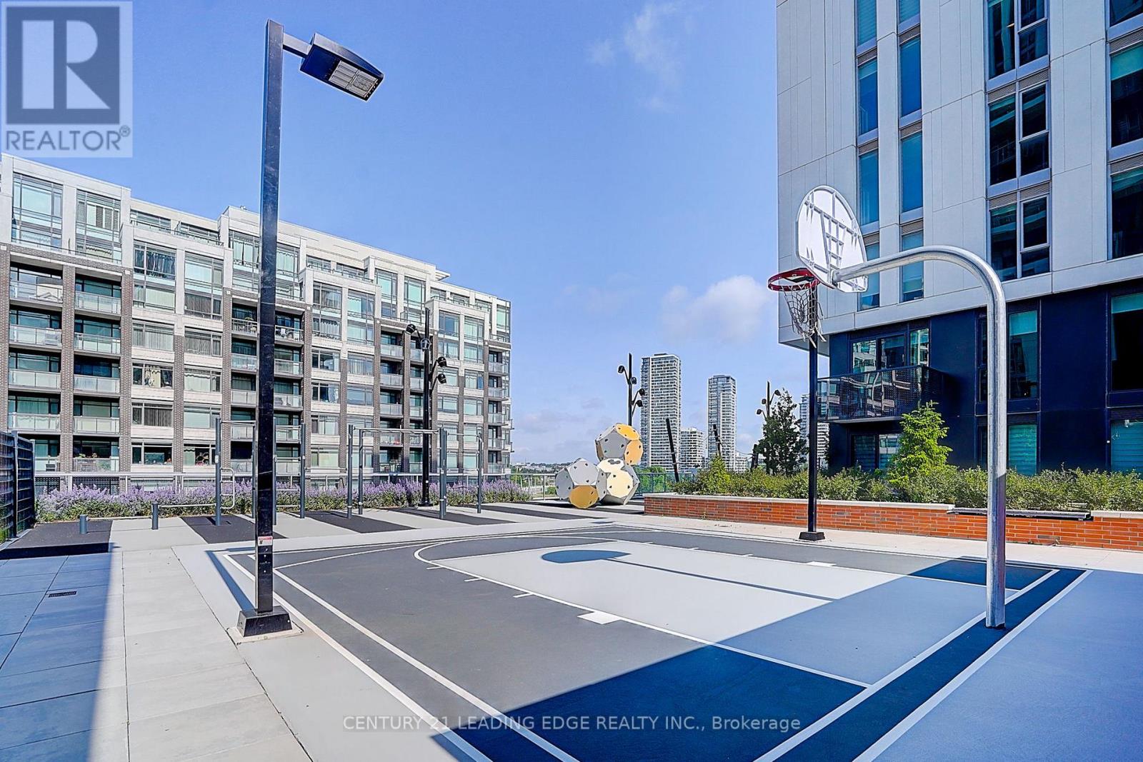 B904 - 292 Verdale Crossing, Markham, Ontario  L6G 0H6 - Photo 47 - N12956790