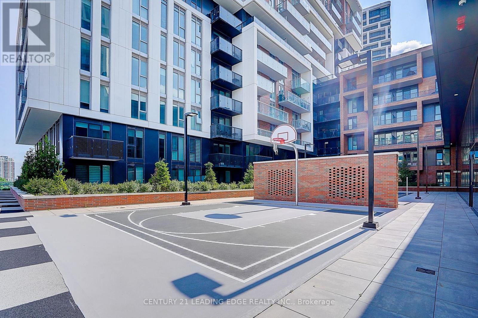 B904 - 292 Verdale Crossing, Markham, Ontario  L6G 0H6 - Photo 49 - N12956790