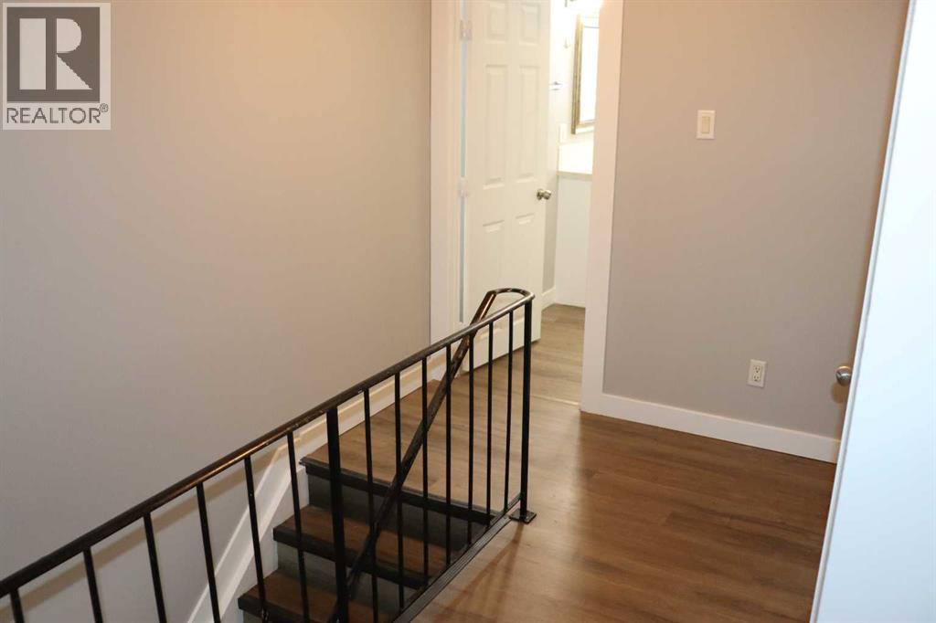 7, 113 Hardisty Avenue, Hinton, Alberta  T7V 1C4 - Photo 9 - A2298586