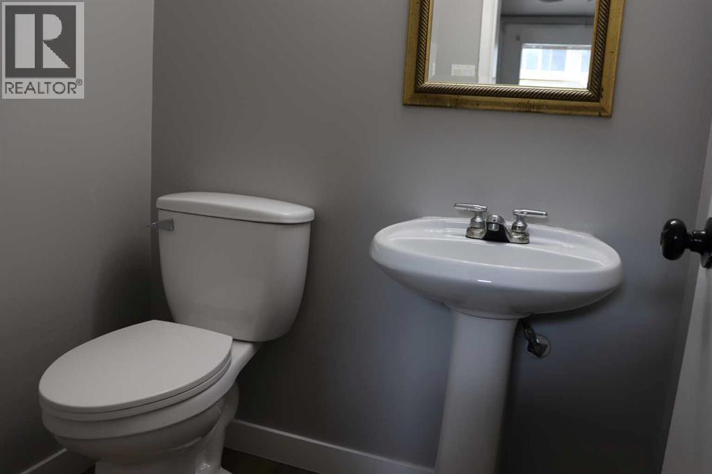 7, 113 Hardisty Avenue, Hinton, Alberta  T7V 1C4 - Photo 24 - A2298586