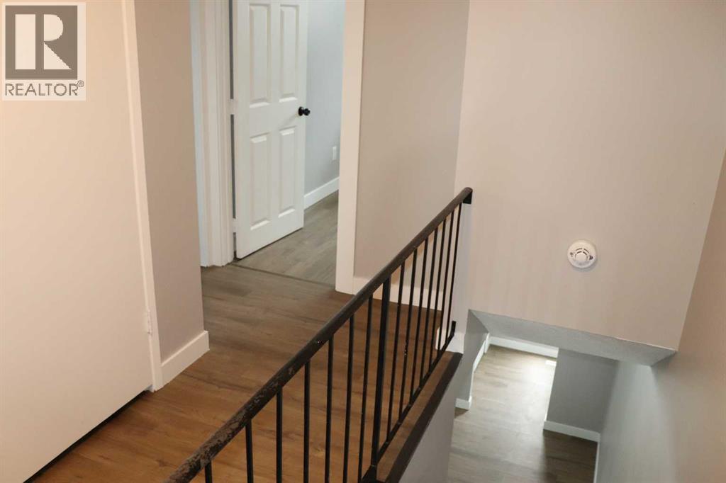 7, 113 Hardisty Avenue, Hinton, Alberta  T7V 1C4 - Photo 8 - A2298586