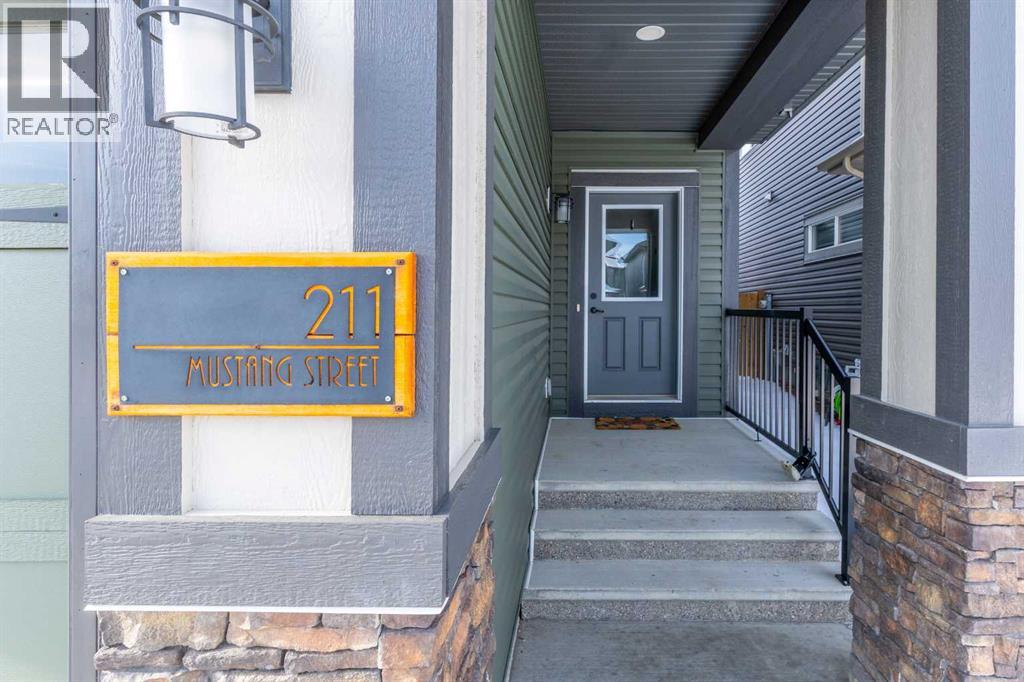 211 Mustang Street, Cochrane, Alberta  T4C 2P9 - Photo 50 - A2298368