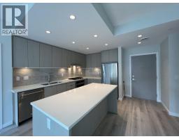 610 625 COTTONWOOD AVENUE, Coquitlam, British Columbia