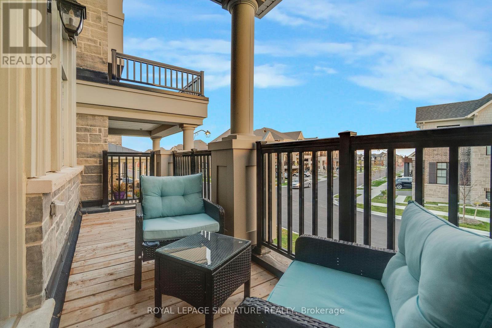 Main-Upper - 3255 Harasym Trail N, Oakville, Ontario  L6M 5N6 - Photo 11 - W12955752