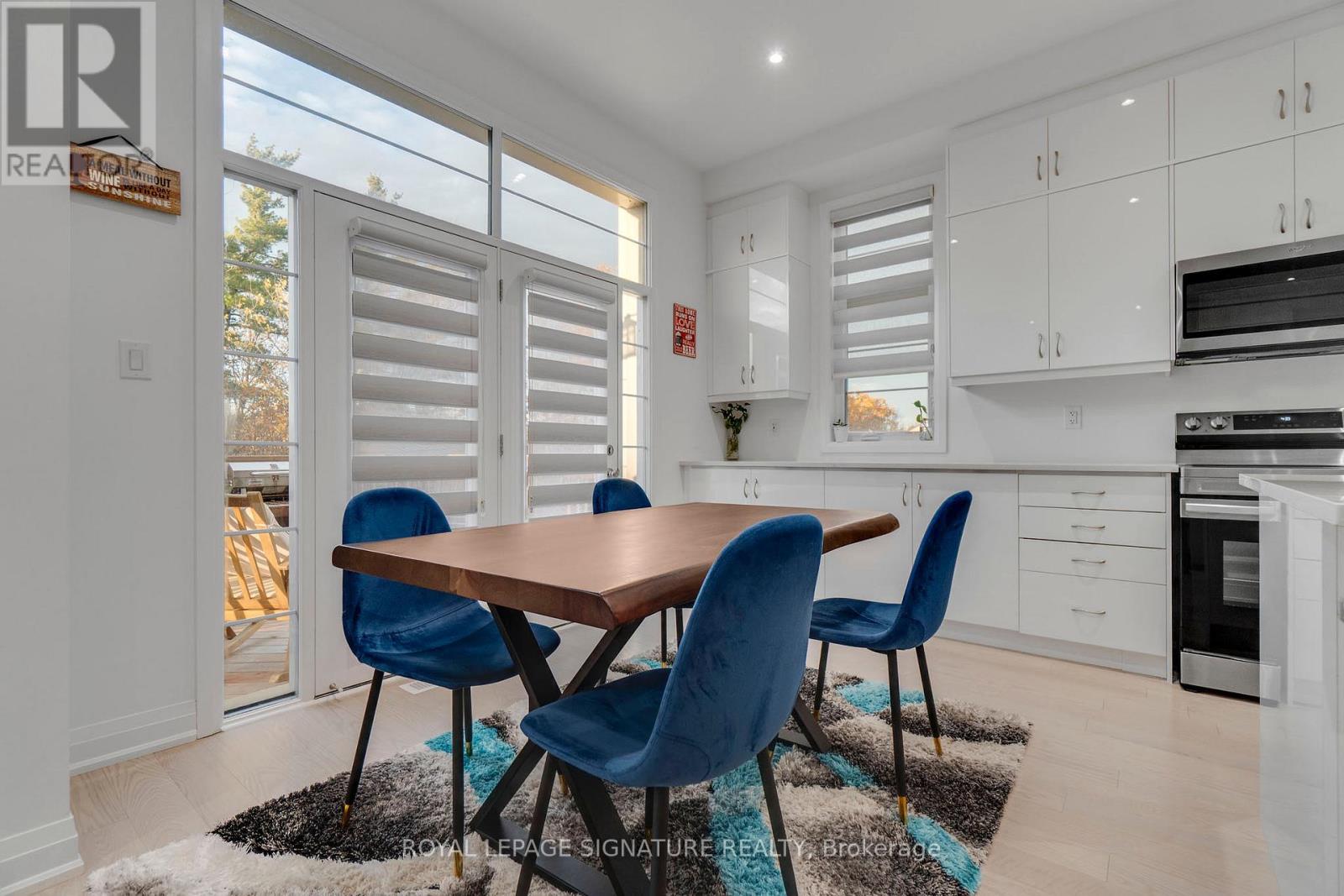 Main-Upper - 3255 Harasym Trail N, Oakville, Ontario  L6M 5N6 - Photo 21 - W12955752