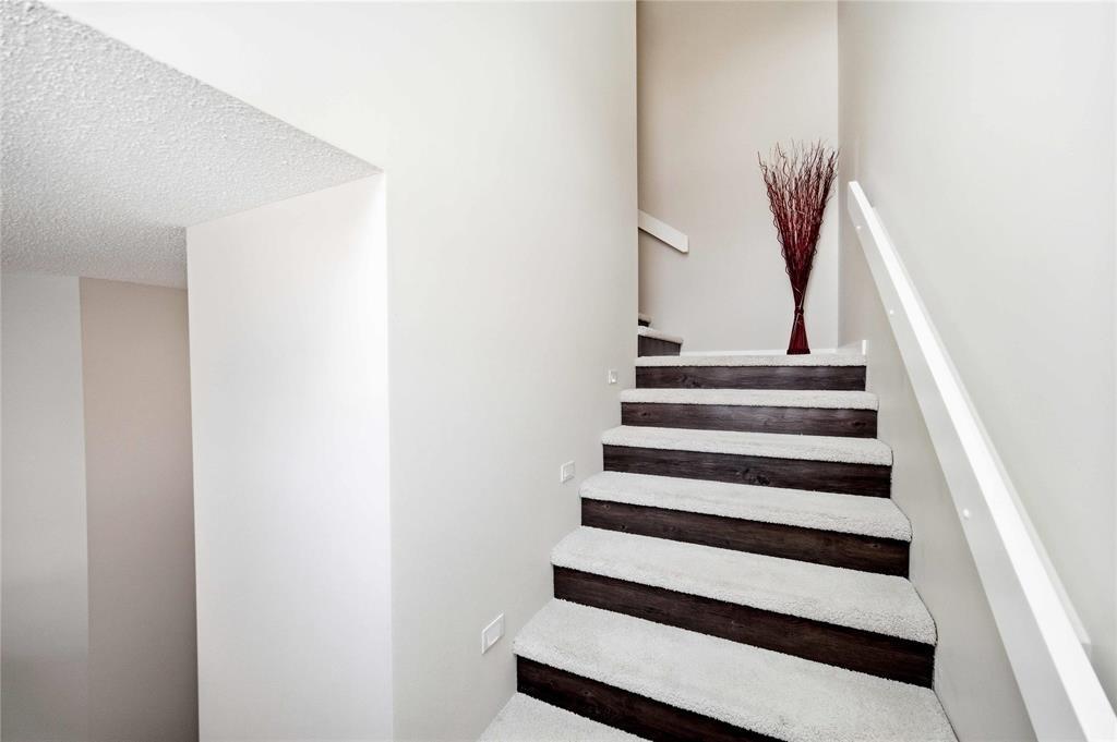 71 Bramblewood Court, Winnipeg, Manitoba  R3Y 0T1 - Photo 19 - 202606231