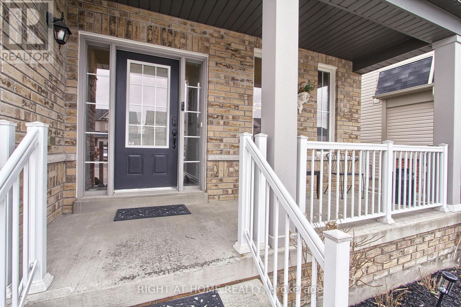 14 Don Hadden Crescent, Brock, Ontario  L0C 1H0 - Photo 3 - N12956918