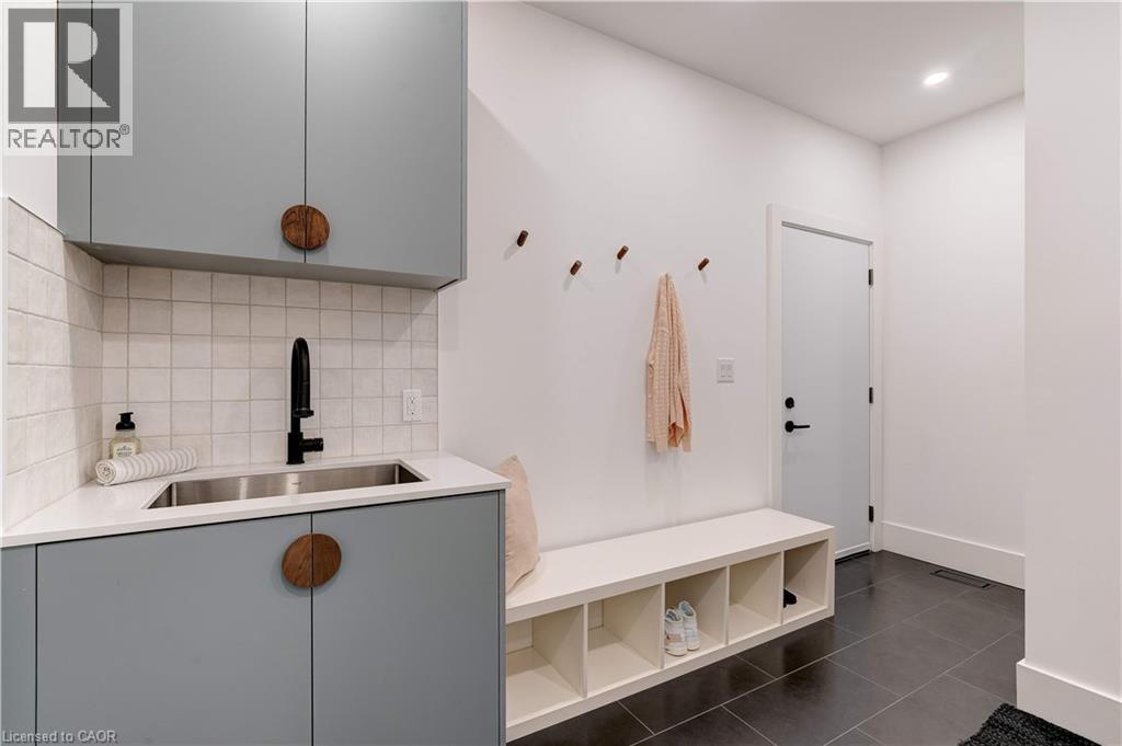 295 Allen Road, Grimsby, Ontario  L3M 4E7 - Photo 22 - 40803691