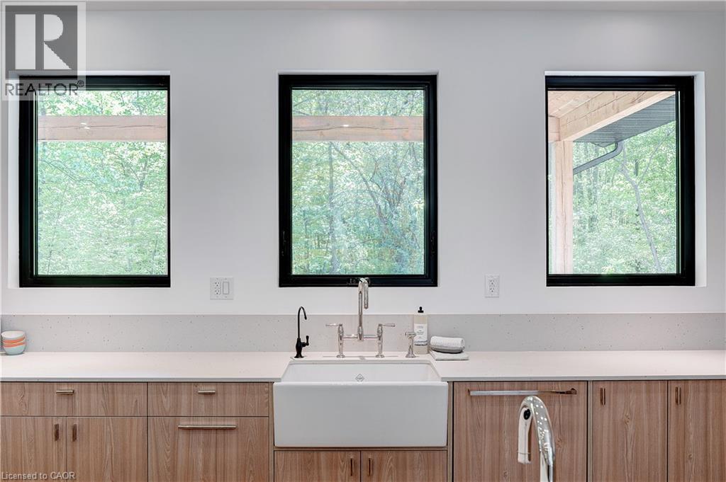 295 Allen Road, Grimsby, Ontario  L3M 4E7 - Photo 11 - 40803691