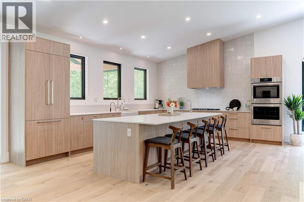 295 Allen Road, Grimsby, Ontario  L3M 4E7 - Photo 8 - 40803691