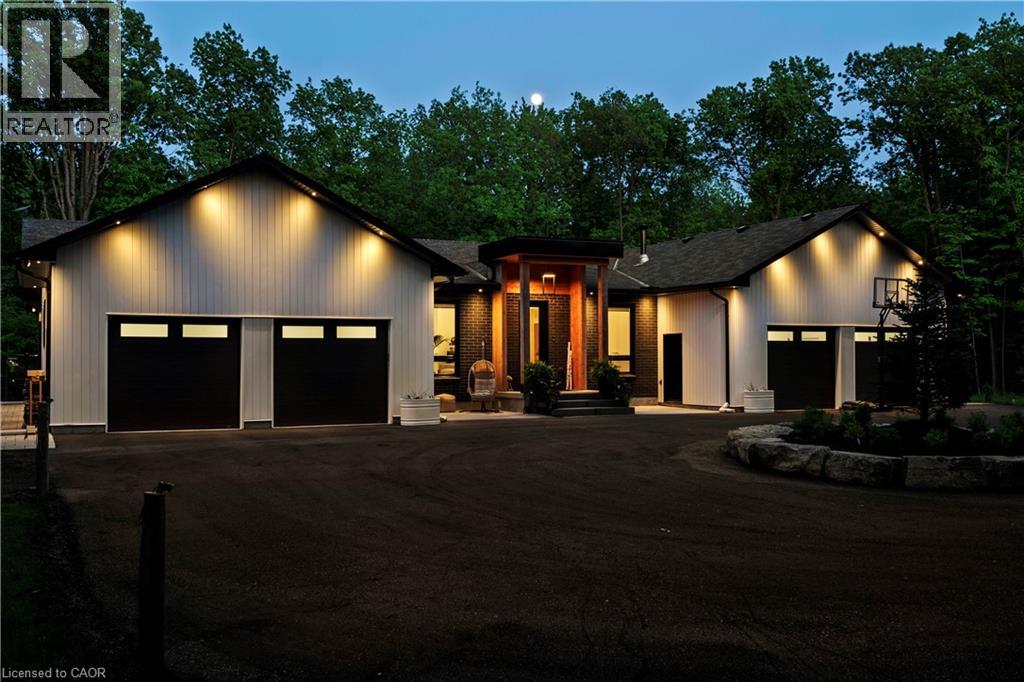 295 ALLEN Road, Grimsby, Ontario