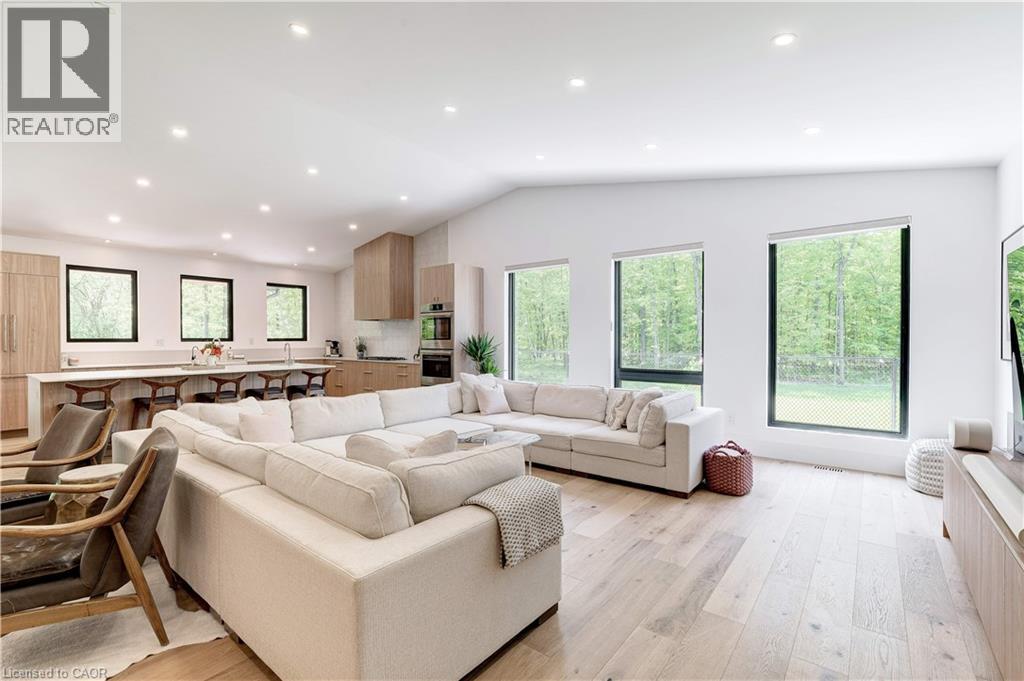 295 Allen Road, Grimsby, Ontario  L3M 4E7 - Photo 19 - 40803691