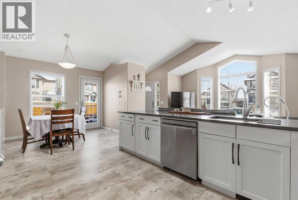 90 Cranberry Square, Calgary, Alberta  T3M 1J5 - Photo 14 - A2297470