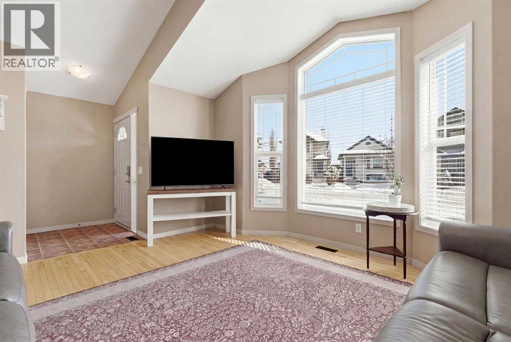 90 Cranberry Square, Calgary, Alberta  T3M 1J5 - Photo 9 - A2297470