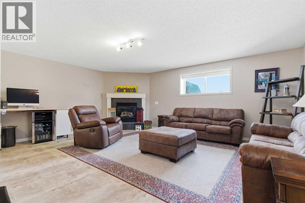 90 Cranberry Square, Calgary, Alberta  T3M 1J5 - Photo 28 - A2297470