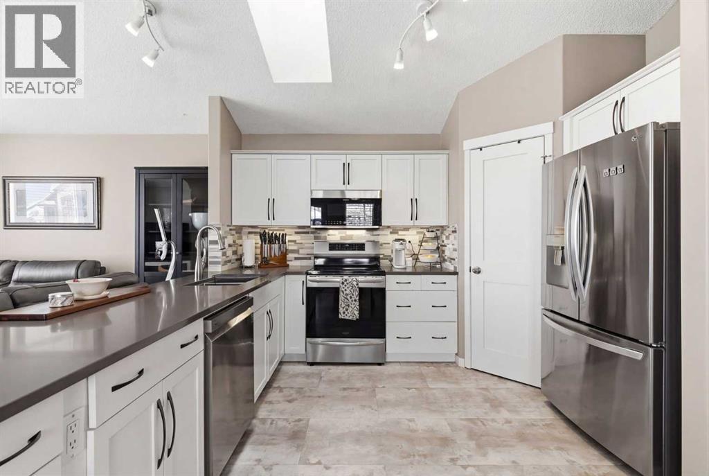 90 Cranberry Square, Calgary, Alberta  T3M 1J5 - Photo 11 - A2297470