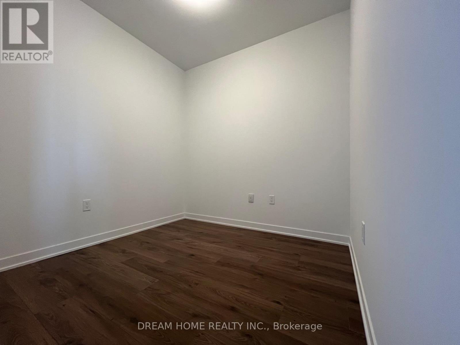 510 - 395 Dundas Street, Oakville, Ontario  L6M 5R8 - Photo 12 - W12956906