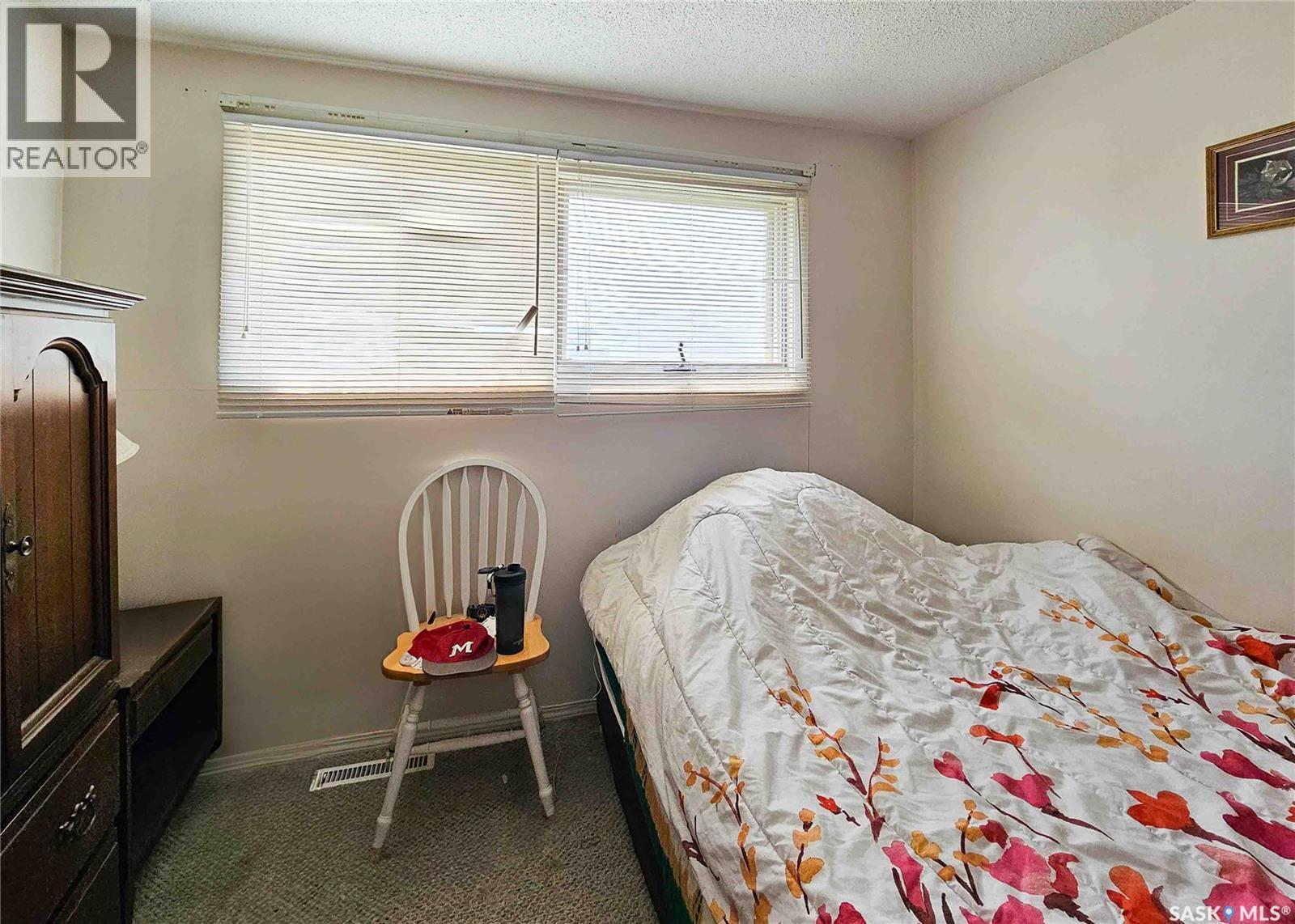 107 3rd Avenue W, Elrose, Saskatchewan  S0L 0Z0 - Photo 18 - SK031963