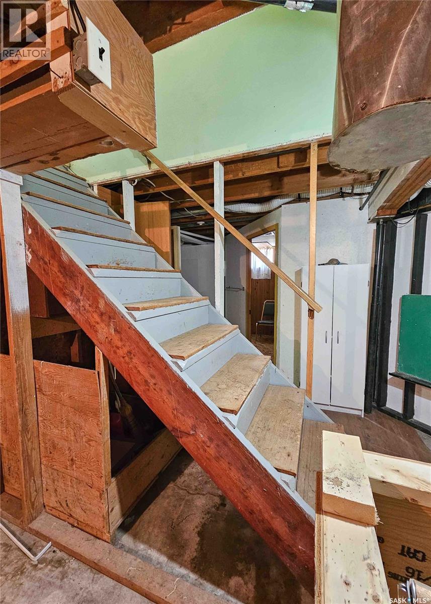 107 3rd Avenue W, Elrose, Saskatchewan  S0L 0Z0 - Photo 25 - SK031963