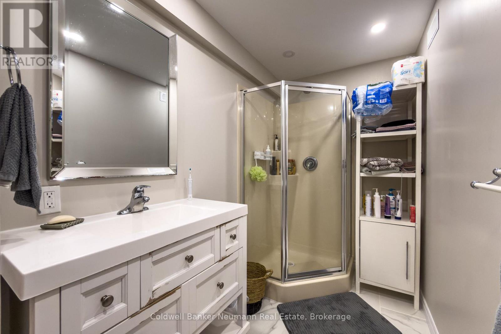 Lower - 19 Peachtree Crescent, Guelph, Ontario  N1H 8K5 - Photo 6 - X12807538