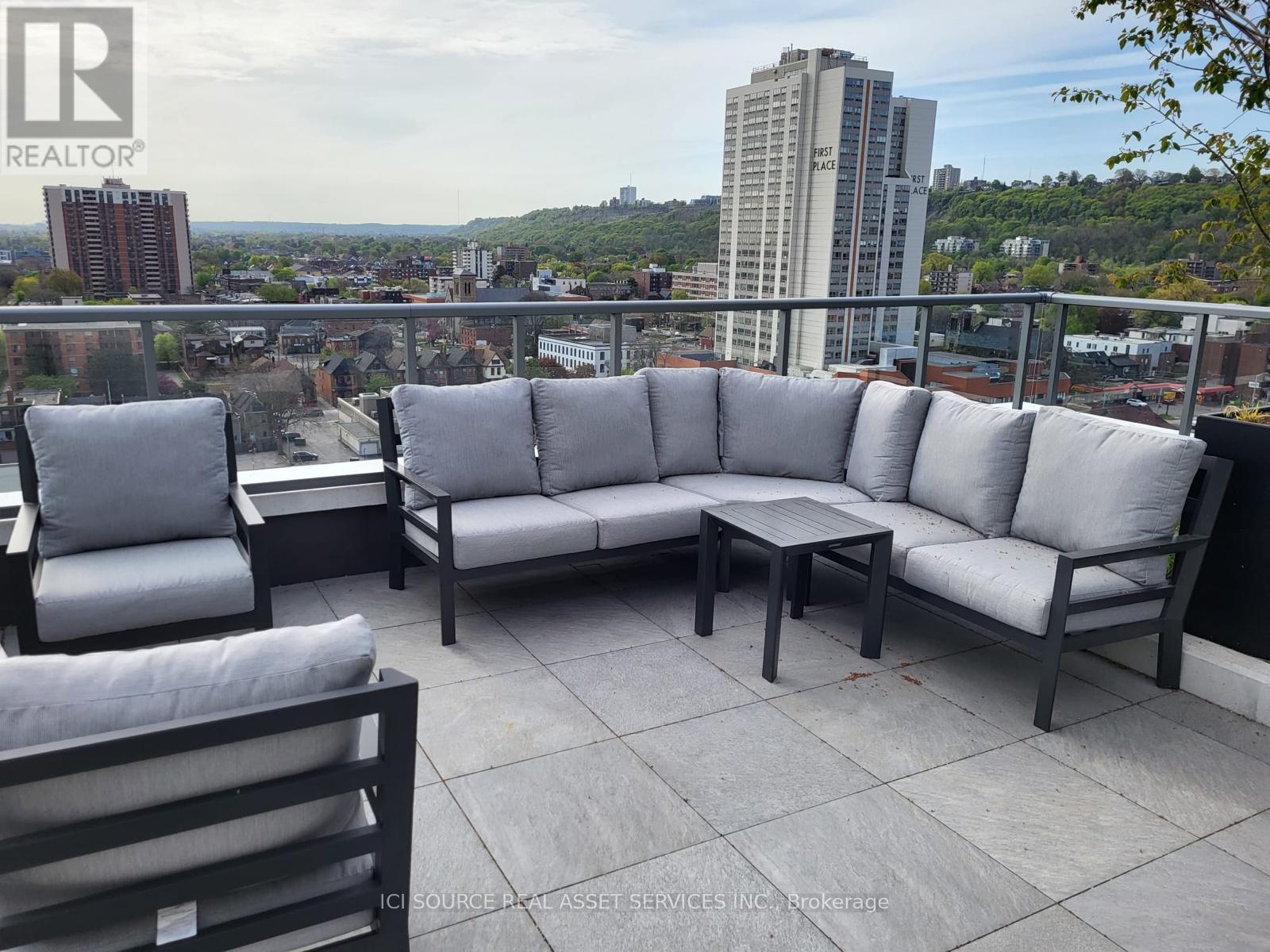 1122 - 212 King William Street, Hamilton, Ontario  L8R 0A6 - Photo 21 - X12956908