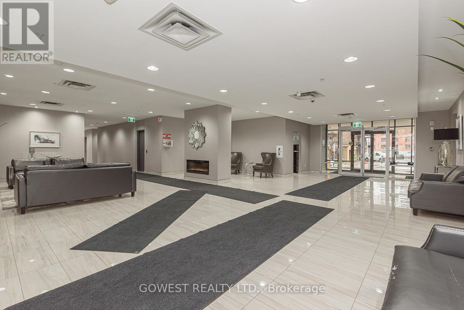 306 - 85 Robinson Street, Hamilton, Ontario  L8P 0B9 - Photo 3 - X12956916