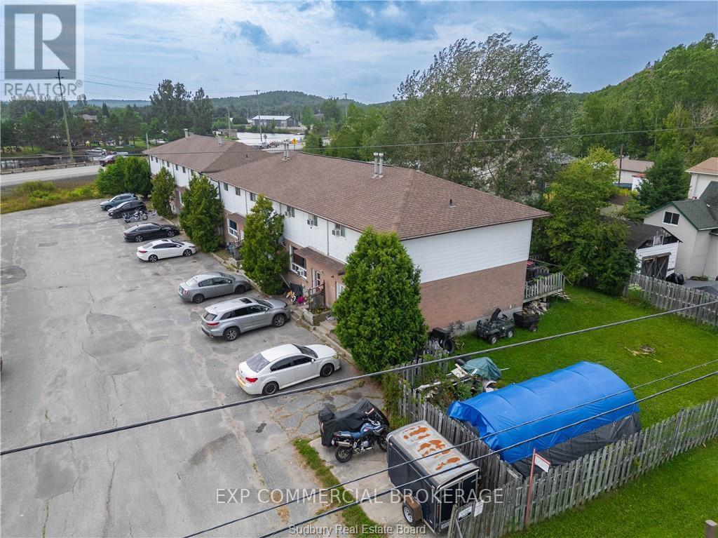 29 Laren Street, Greater Sudbury (Sudbury), Ontario  P0M 3C0 - Photo 2 - X12956936