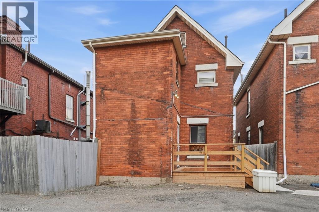 53 Chatham Street, Brantford, Ontario  N3T 2N8 - Photo 35 - 40817547