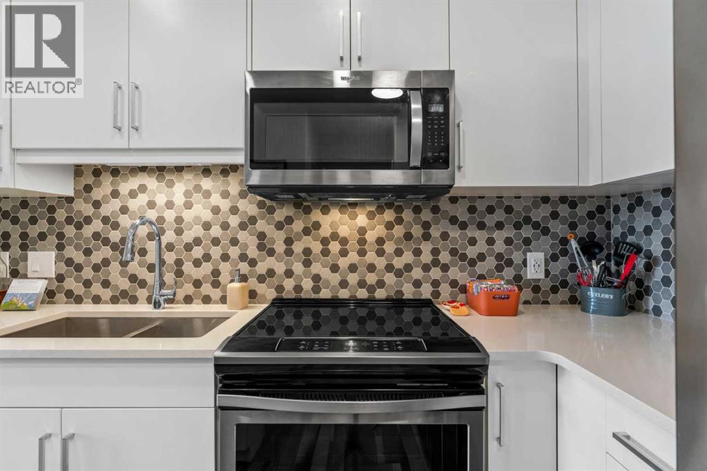 2410, 80 Greenbriar Place NW, Calgary, Alberta  T3B 6J4 - Photo 9 - A2298866