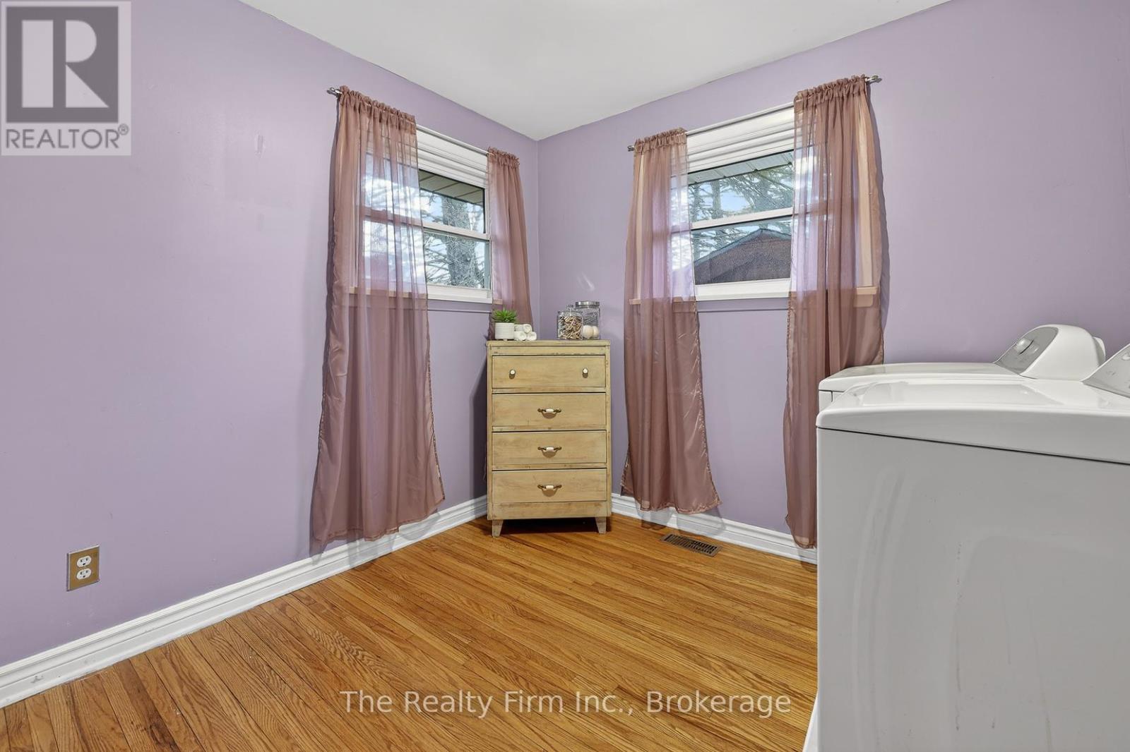 10 Chisholm Drive, Ingersoll, Ontario  N5C 2C4 - Photo 24 - X12944990