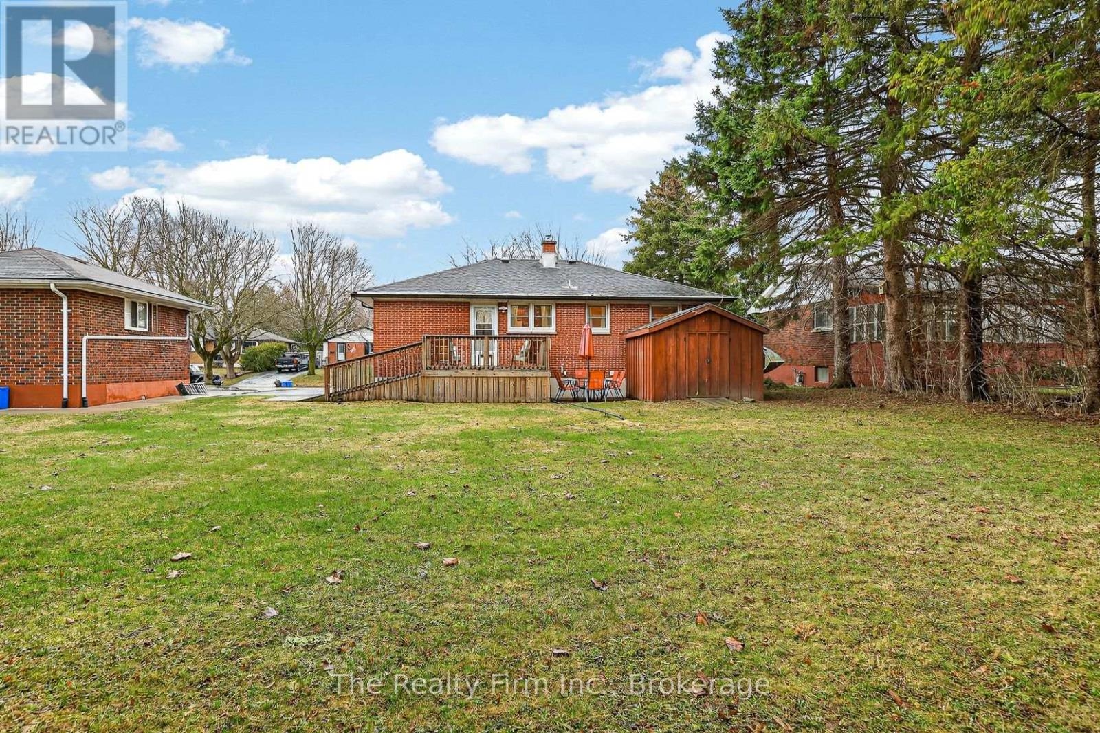 10 Chisholm Drive, Ingersoll, Ontario  N5C 2C4 - Photo 37 - X12944990