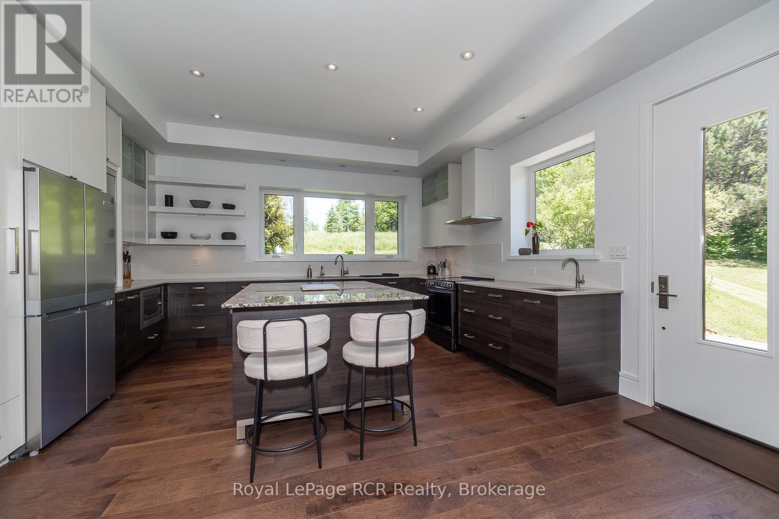 503801 Grey Rd 12, West Grey, Ontario  N0C 1H0 - Photo 8 - X12668666