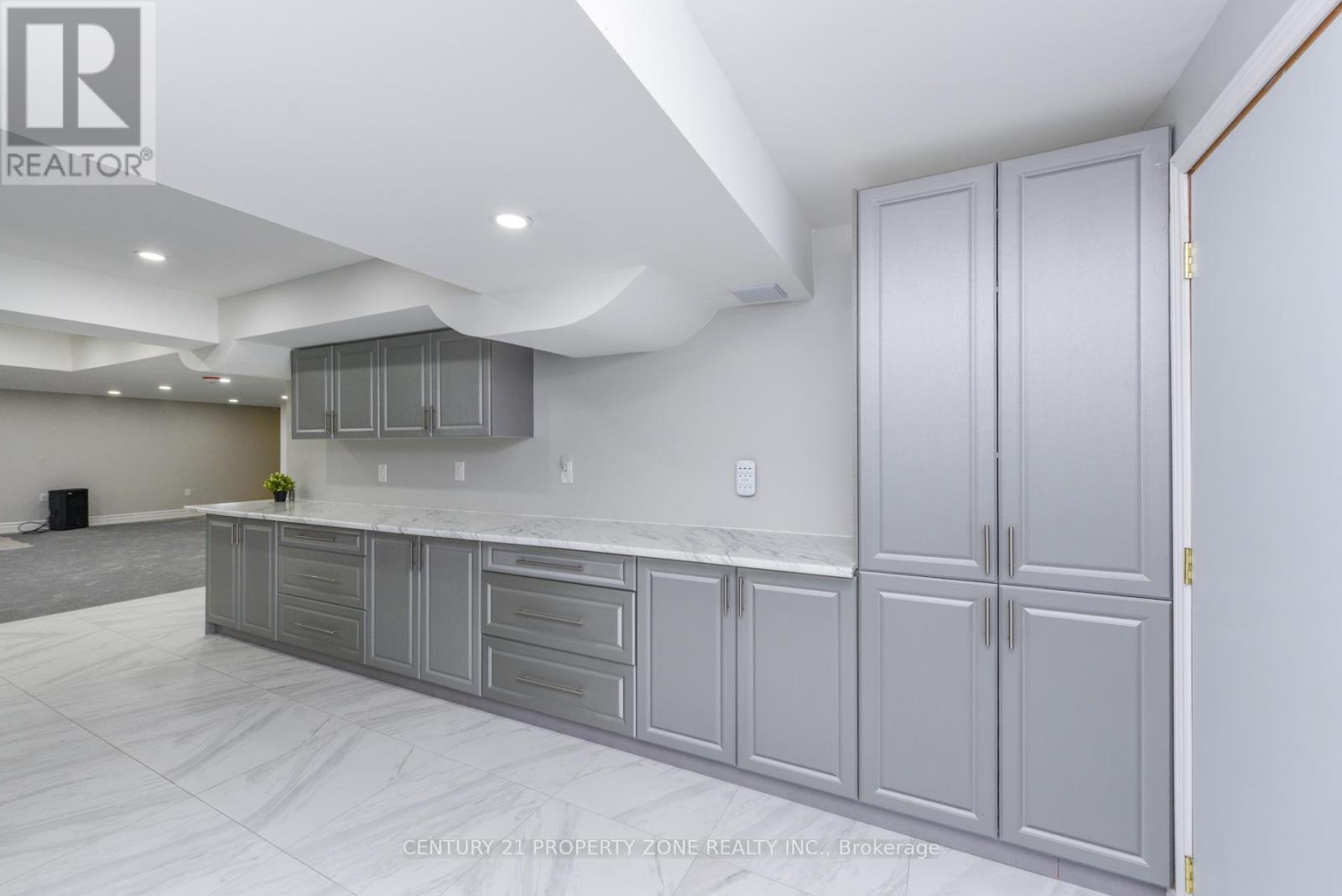 24 Jacksonville Drive, Brampton (Vales Of Castlemore), Ontario  L6P 2Z3 - Photo 40 - W12948218