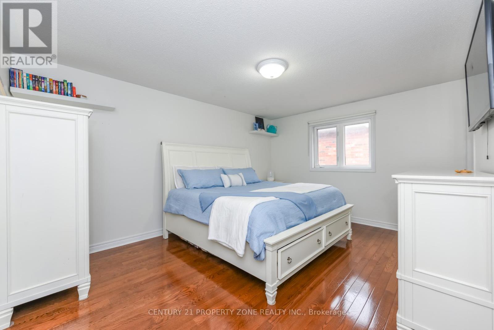 24 Jacksonville Drive, Brampton (Vales Of Castlemore), Ontario  L6P 2Z3 - Photo 35 - W12948218