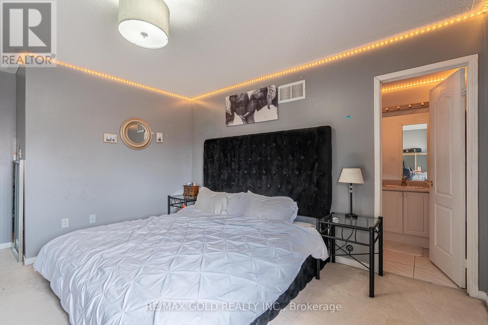 10 Sugarcane Avenue, Brampton, Ontario  L6R 3C8 - Photo 23 - W12953872