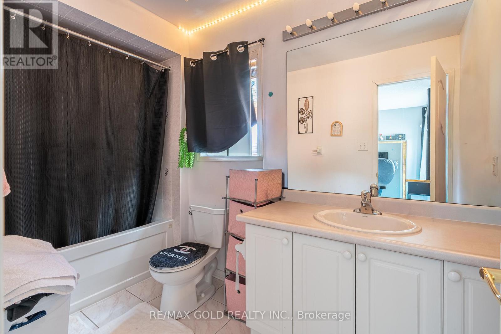 10 Sugarcane Avenue, Brampton, Ontario  L6R 3C8 - Photo 25 - W12953872