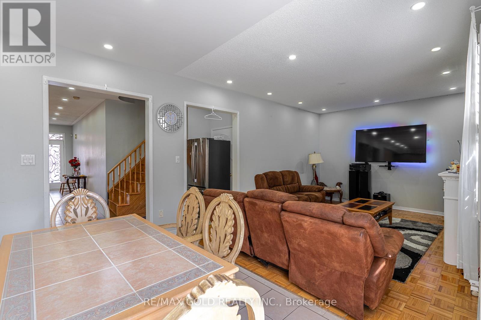 10 Sugarcane Avenue, Brampton, Ontario  L6R 3C8 - Photo 11 - W12953872