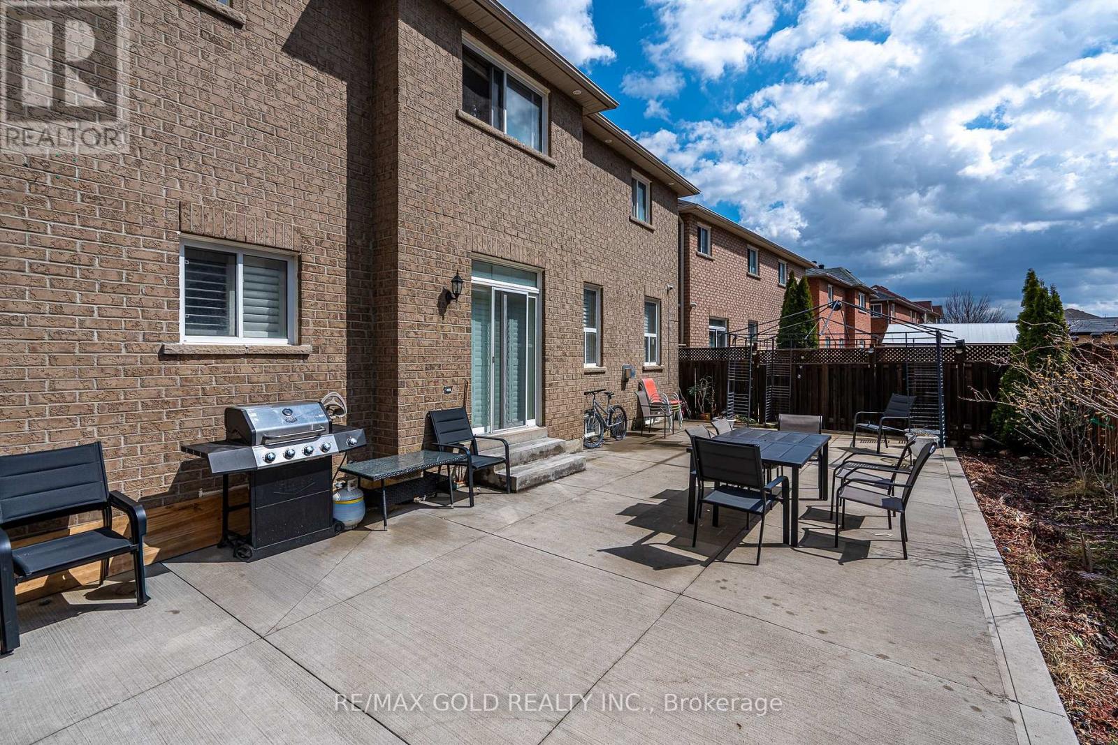 10 Sugarcane Avenue, Brampton, Ontario  L6R 3C8 - Photo 48 - W12953872