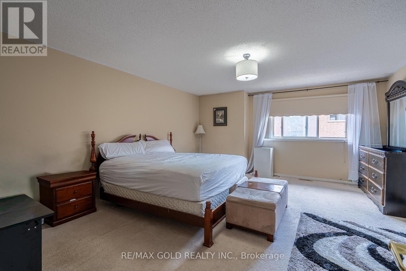 10 Sugarcane Avenue, Brampton, Ontario  L6R 3C8 - Photo 16 - W12953872