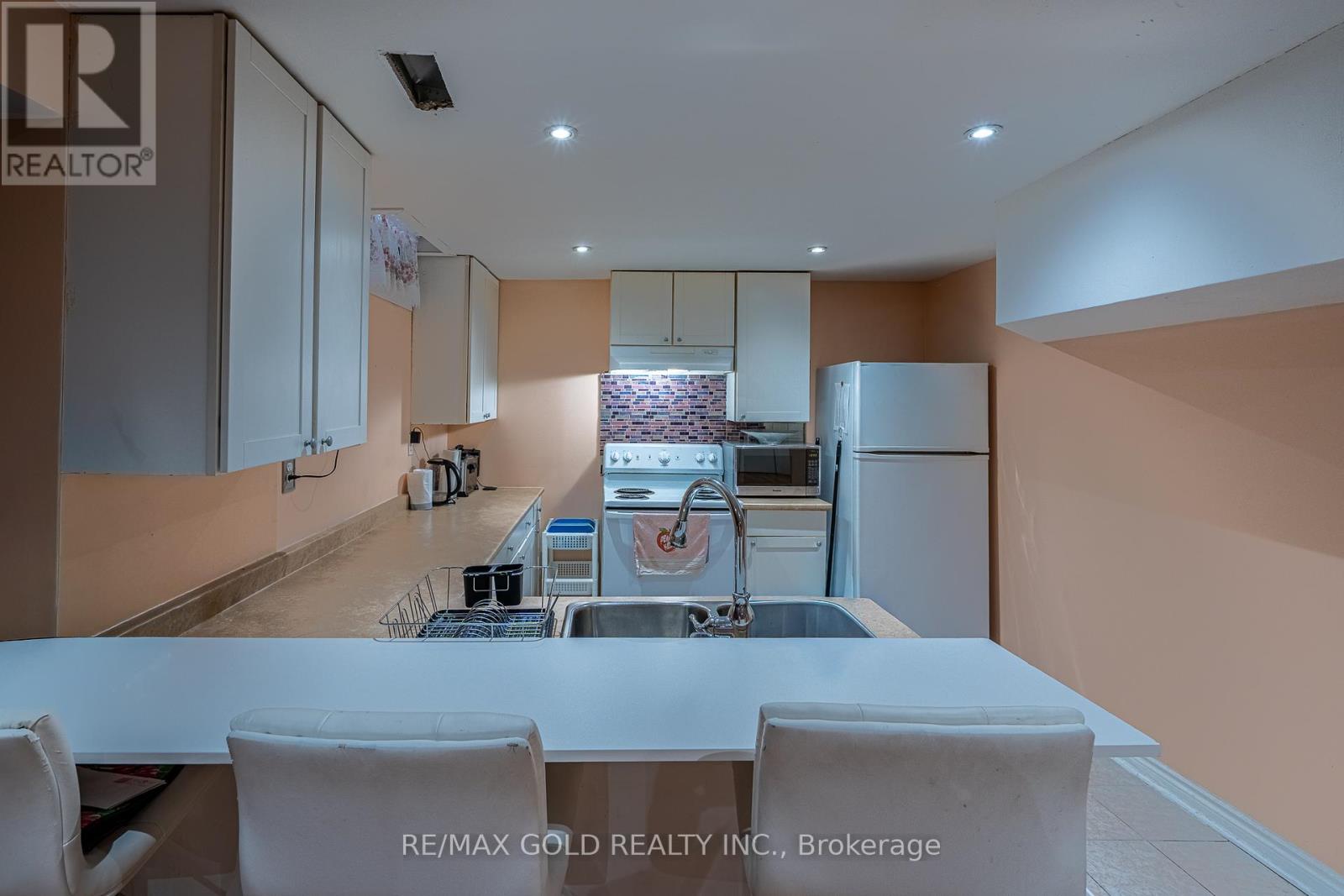 10 Sugarcane Avenue, Brampton, Ontario  L6R 3C8 - Photo 44 - W12953872