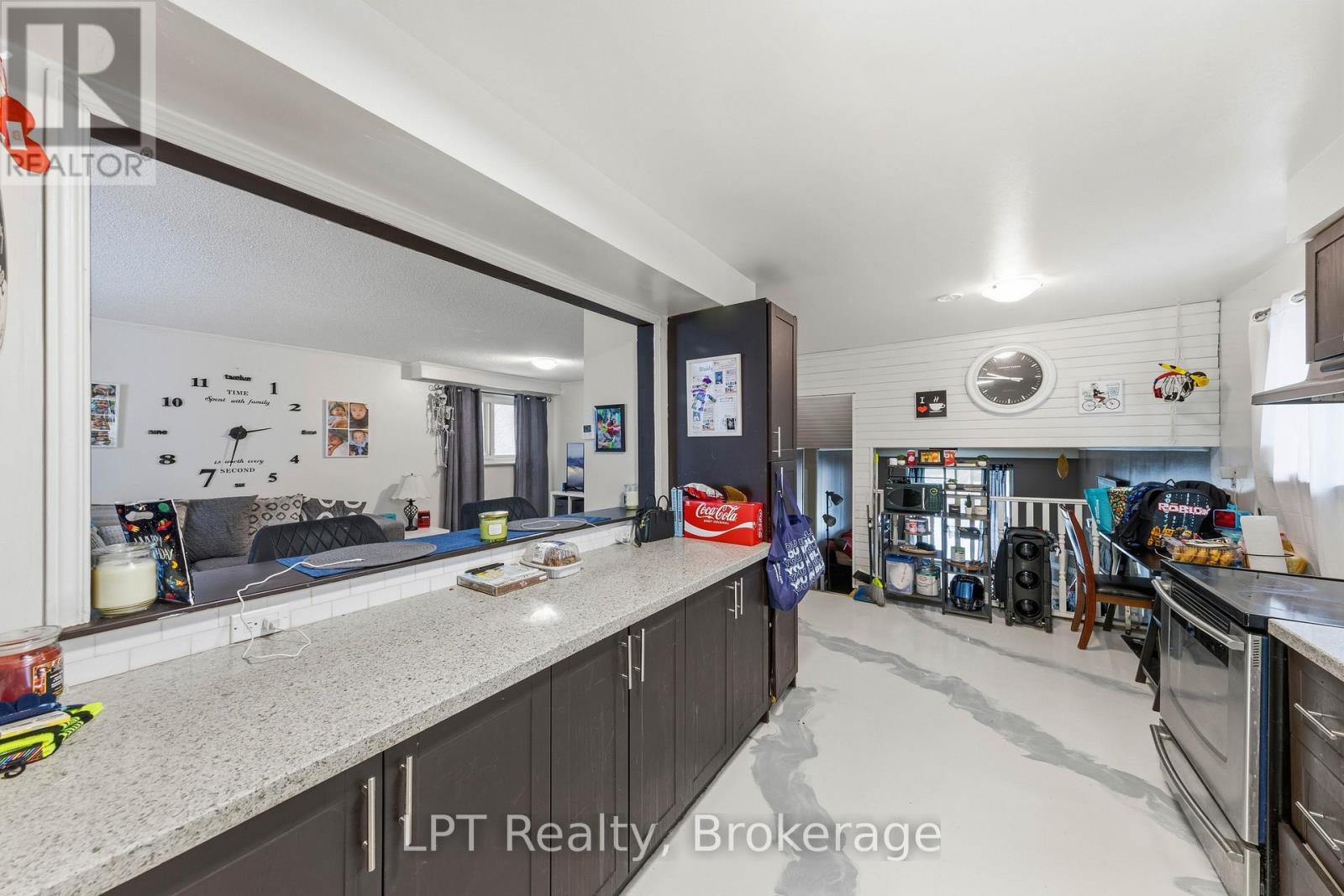 7 Briarbluff Avenue, Toronto, Ontario  M1E 3H2 - Photo 5 - E12932978